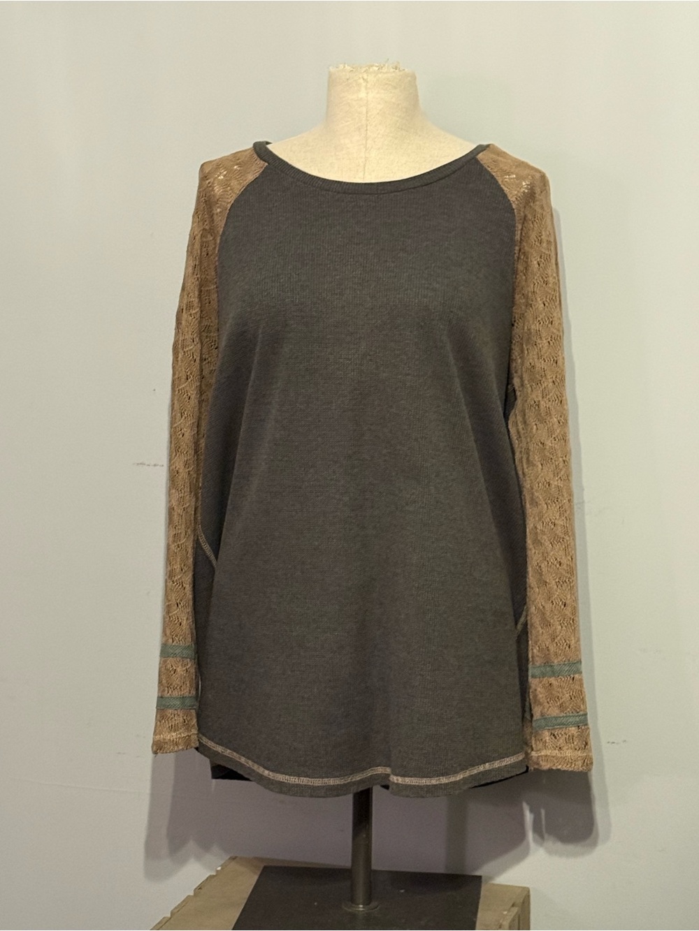 Women's Charcoal Knit Top with Beige Lace Sleeves